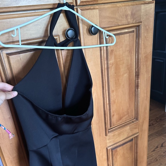 Halter top jump suit - Picture 3 of 3